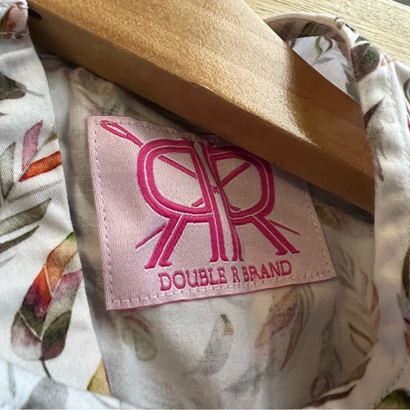 Double R Brand Women's Medium Feather Pleated Sleeve Ruffle Top. Back Button Up - Picture 8 of 11